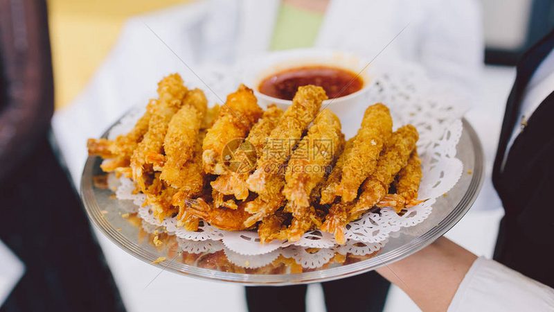 结婚喜糖材质分类与包装规格的常见认知偏差