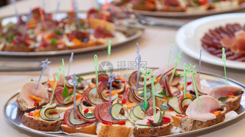 学校食堂食材报价的底牌在哪里